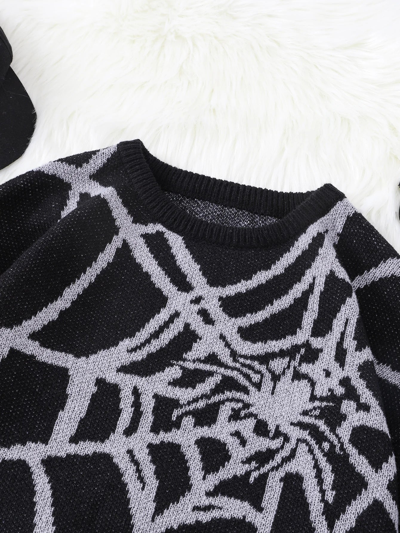 Threebooy  New Popular Autumn and Winter Spider Web Jacquard Pattern Pullover Sweater Casual Round Neck Knitted Men's Pullover
