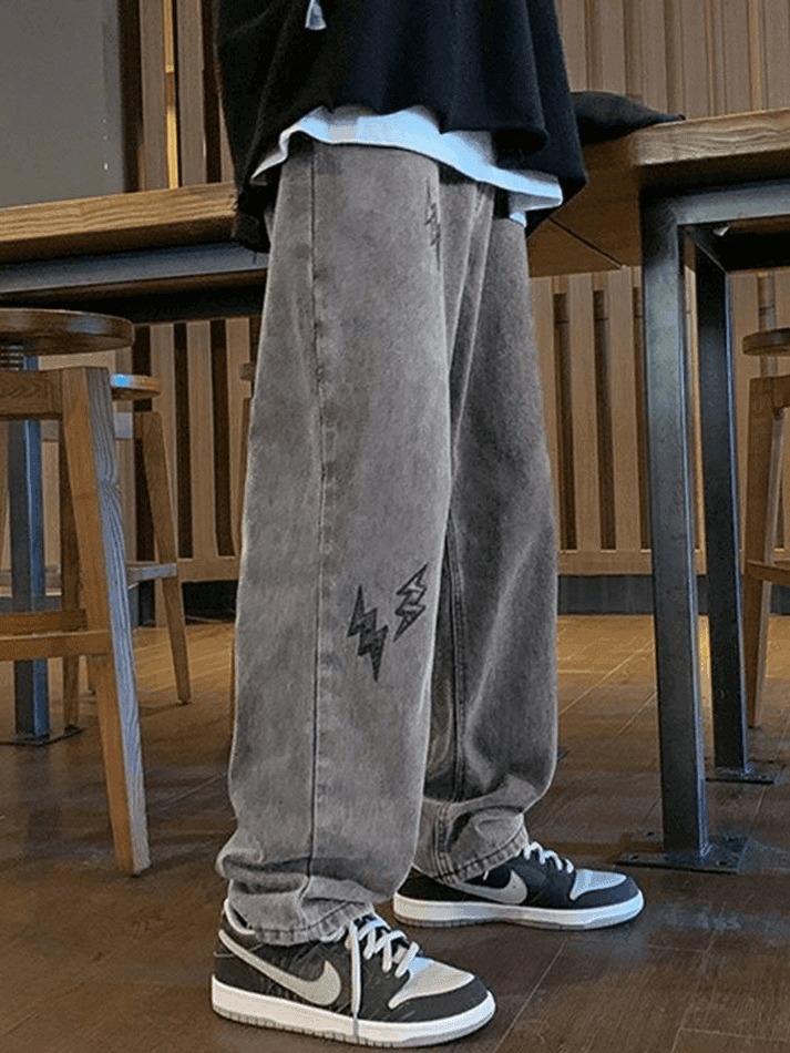 Threebooy Men's Lightning Embroidered Straight Jeans