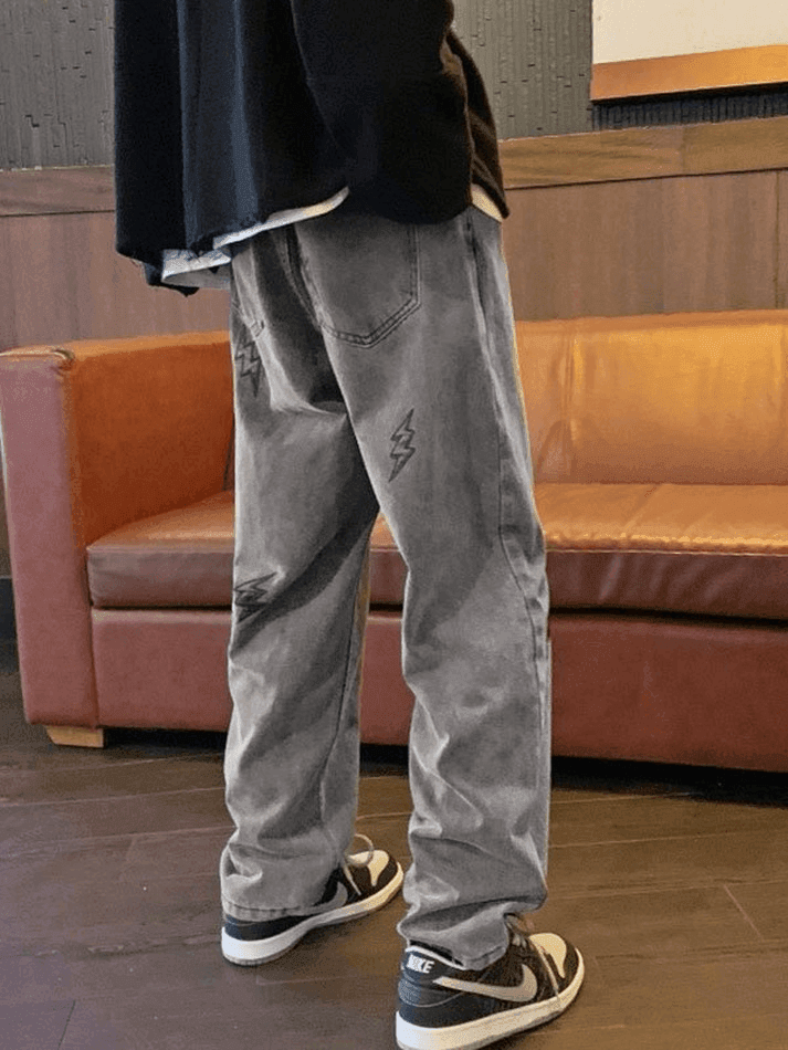 Threebooy Men's Lightning Embroidered Straight Jeans