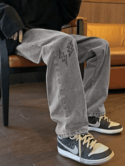 Threebooy Men's Lightning Embroidered Straight Jeans