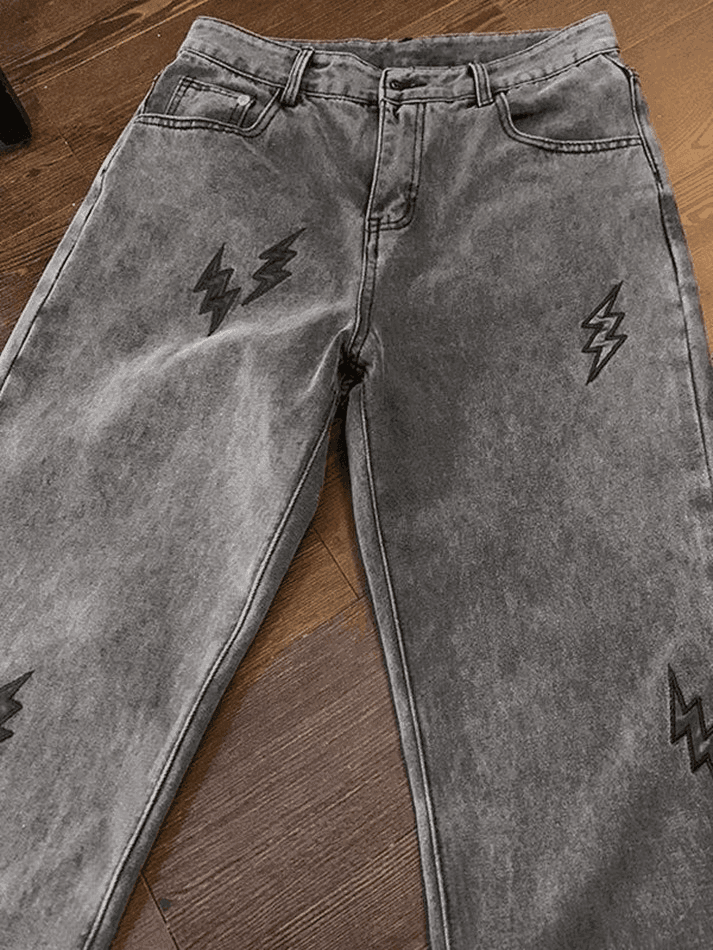 Threebooy Men's Lightning Embroidered Straight Jeans